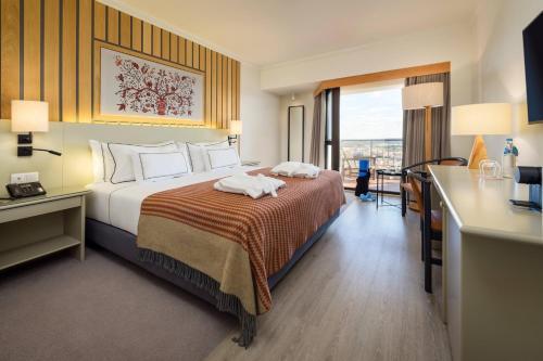 Premium Double Room City View